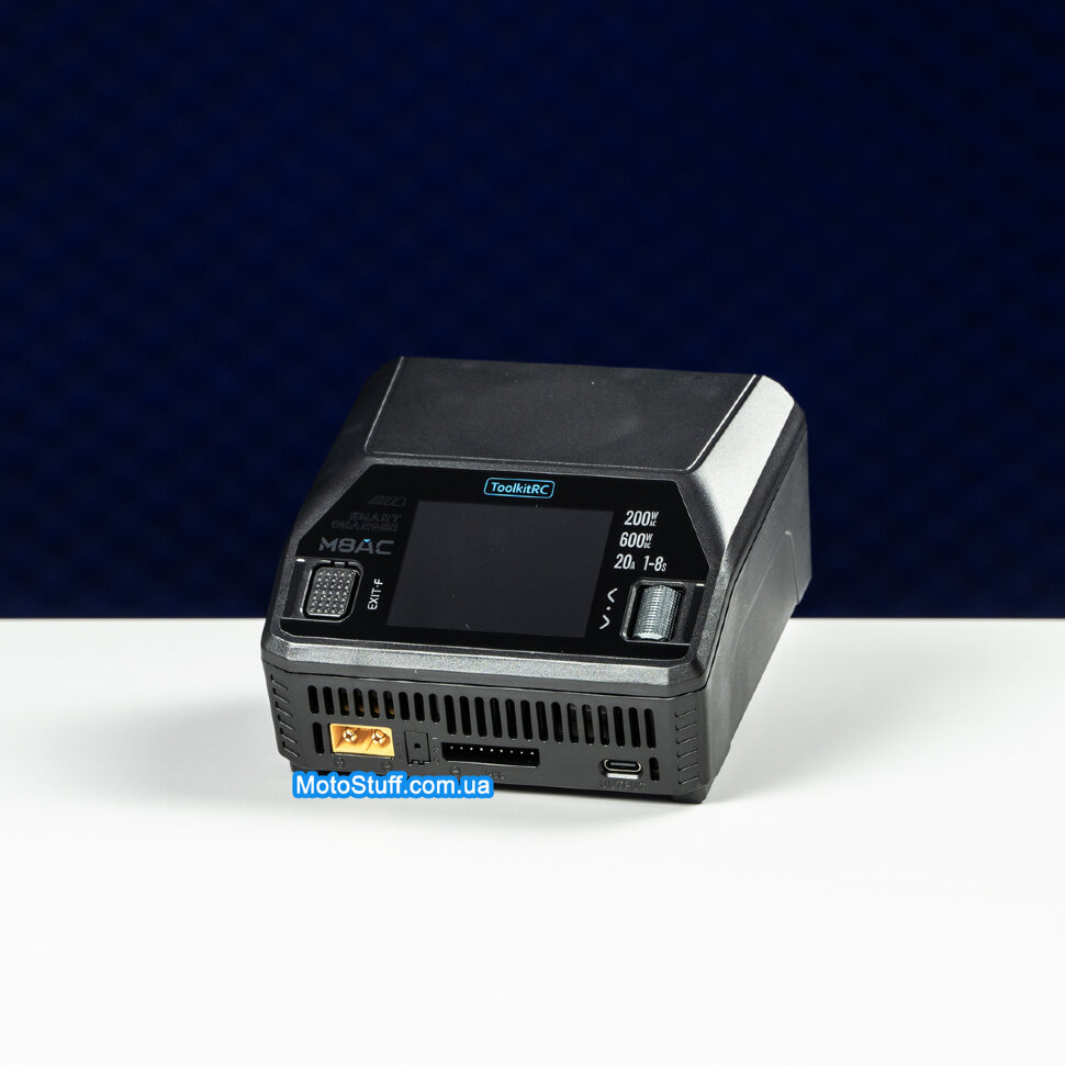 Зарядное устройство ToolkitRC M8AC (AC 200 Вт / DC 600 Вт) 