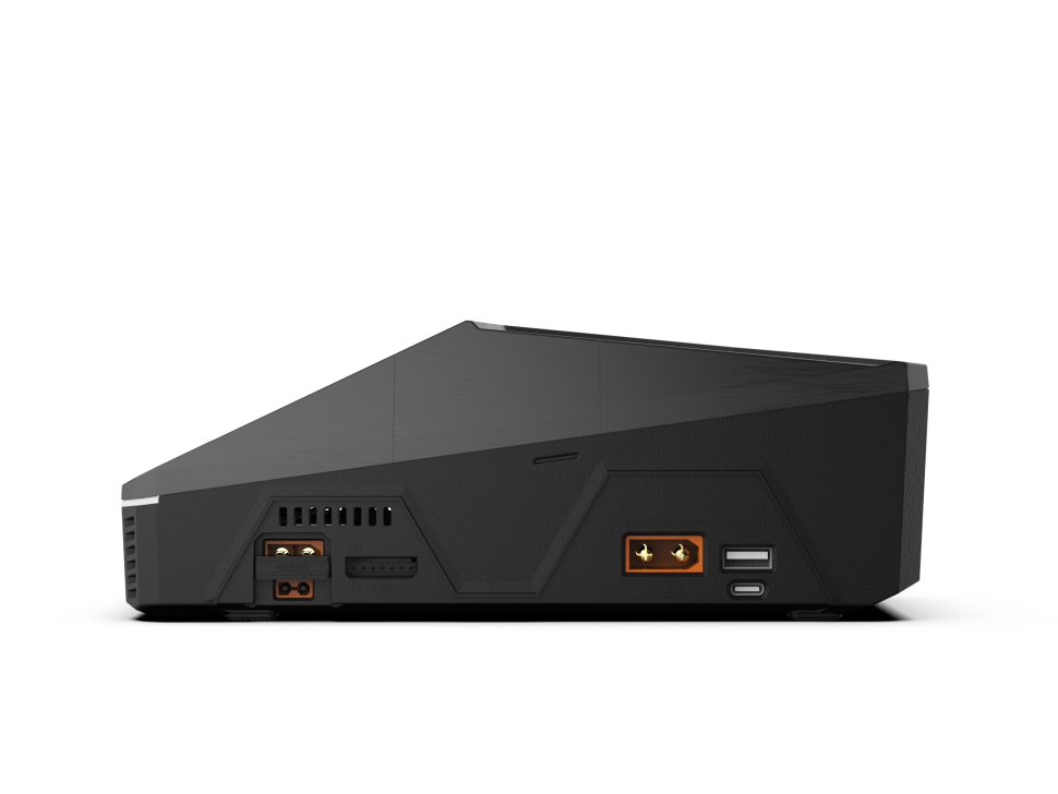 Зарядное устройство ToolkitRC Q6AC (4* AC 100 Вт / 4* DC 250 Вт)