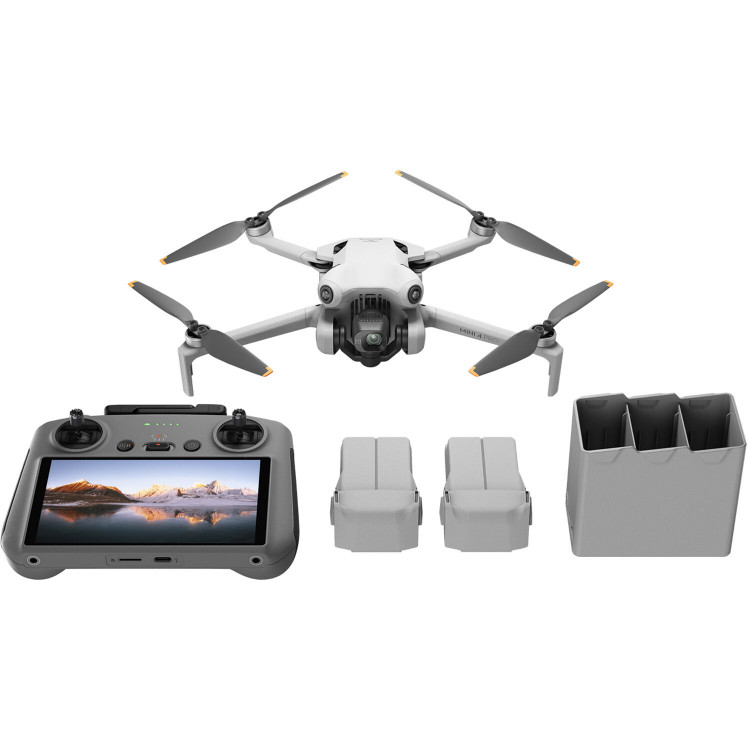 Квадрокоптер DJI Mini 4 Pro Fly More Combo Plus + пульт DJI RC 2